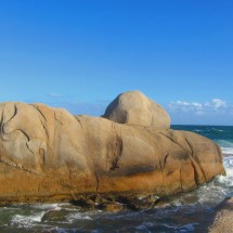 Rocks between Praia Galheta and Praia Mole